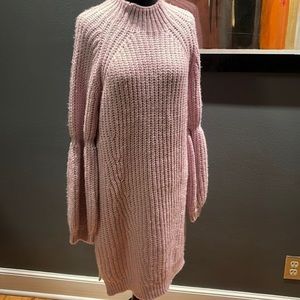 ALLISON New York (Anthropologie) light chunky ribbed fuzzy sweater dress. NWT. M